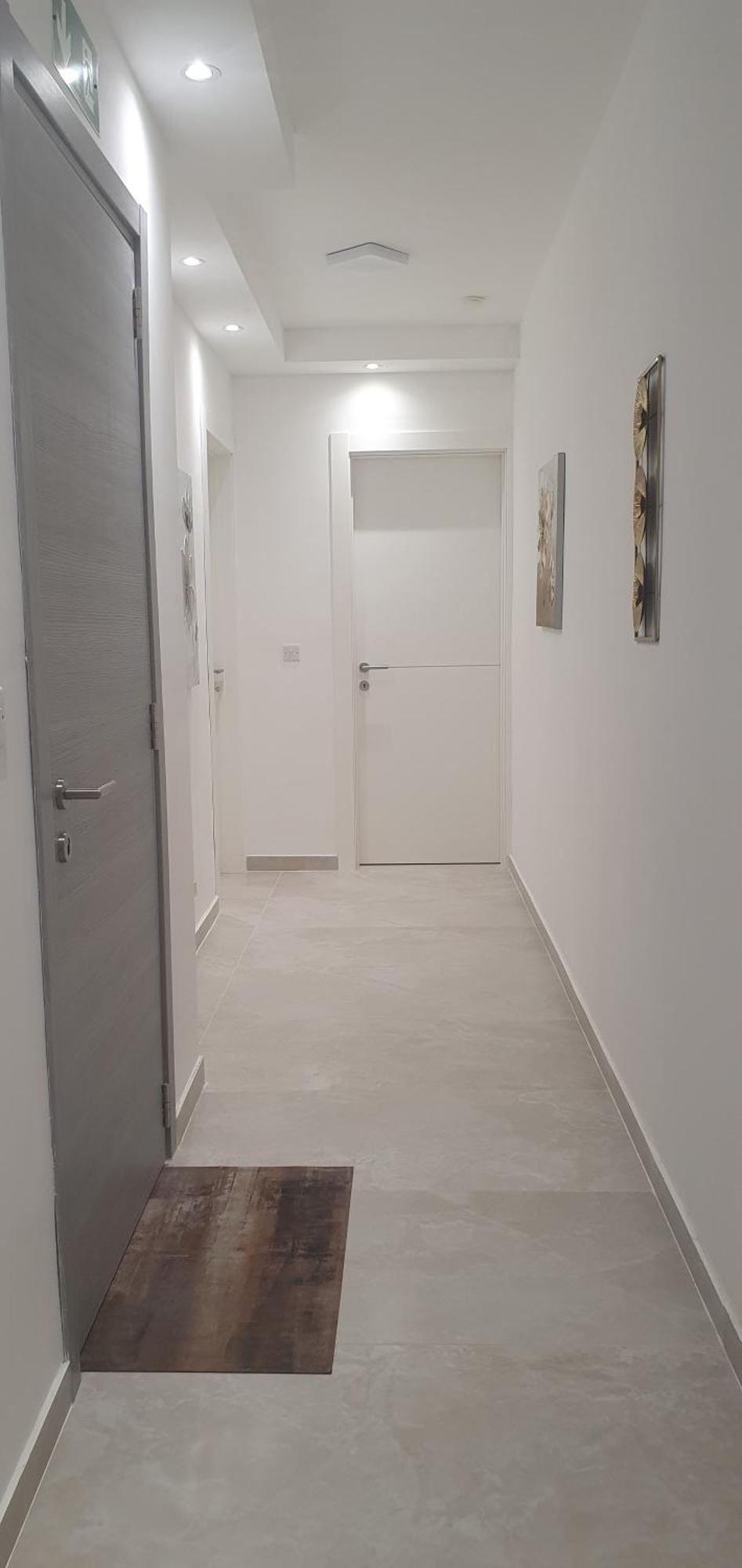 Centre Point Comfort Apartment *